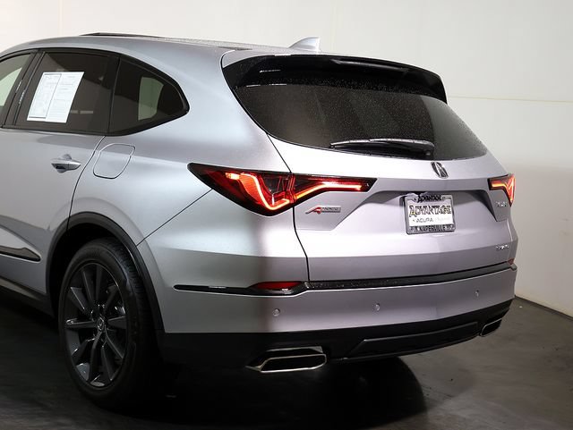 Certified 2026 Acura MDX A-Spec AWD/4WD image 11