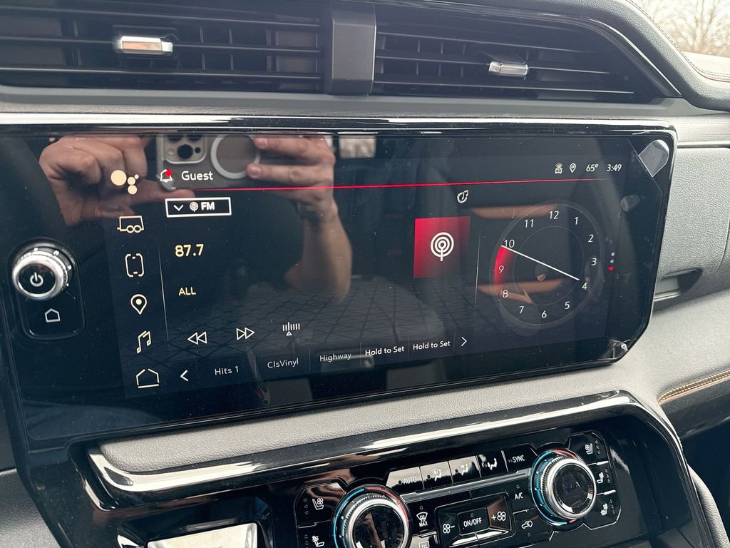 New 2026 GMC Sierra 1500 AT4 w/ AT4 Premium Package image 13