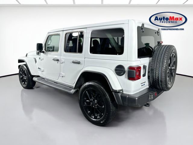 Used 2025 Jeep Wrangler Unlimited Sahara image 5