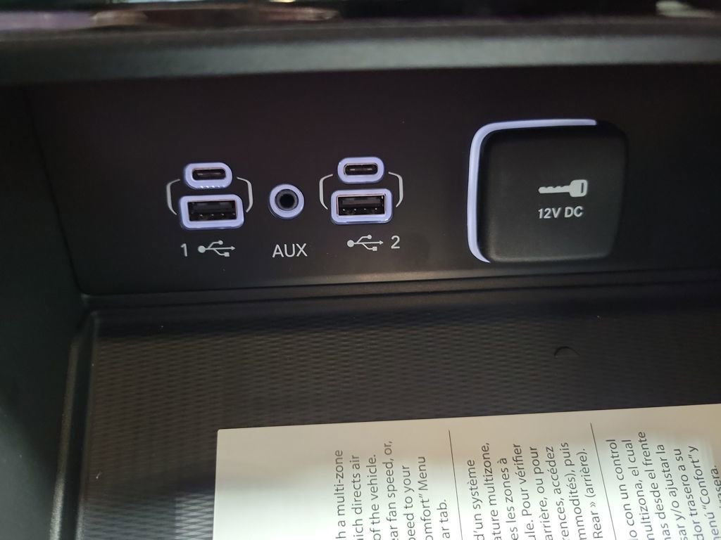 New 2025 Jeep Grand Cherokee L Laredo w/ Luxury Tech Group I image 21