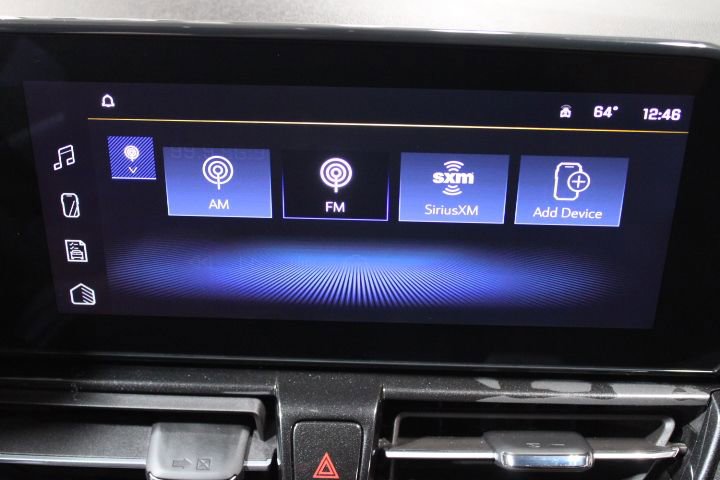 Used 2024 Chevrolet TrailBlazer RS w/ Convenience Package image 46