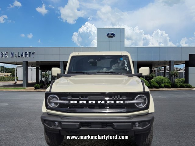 New 2026 Ford Bronco Outer Banks AWD/4WD image 6