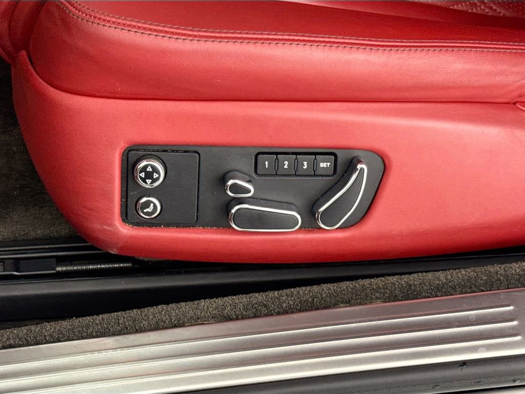 Used 2015 Bentley Continental GT image 21