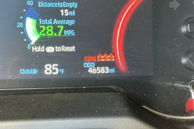 Used 2025 Toyota RAV4 LE AWD/4WD image 29
