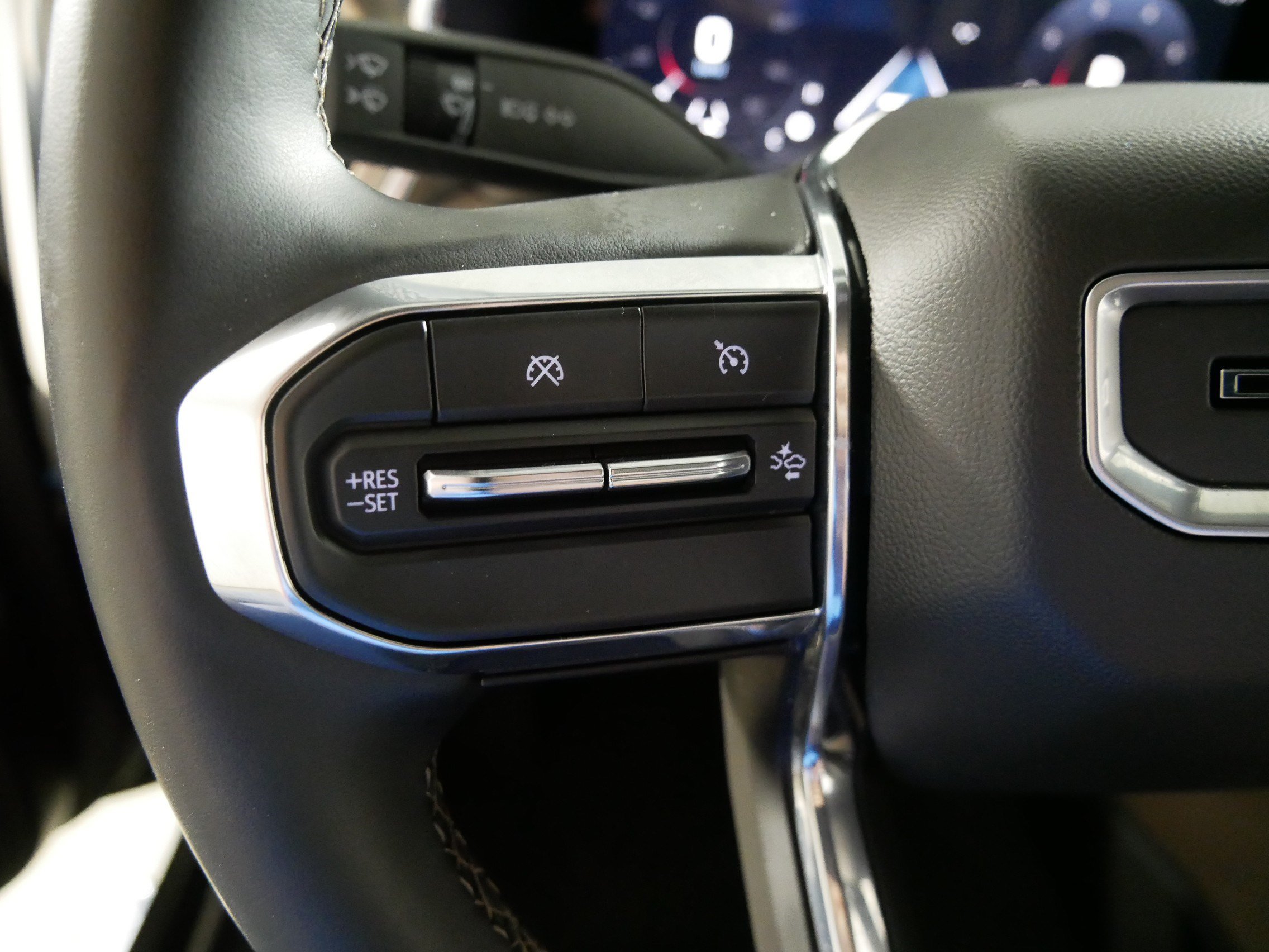 Used 2026 GMC Canyon Denali AWD/4WD image 27