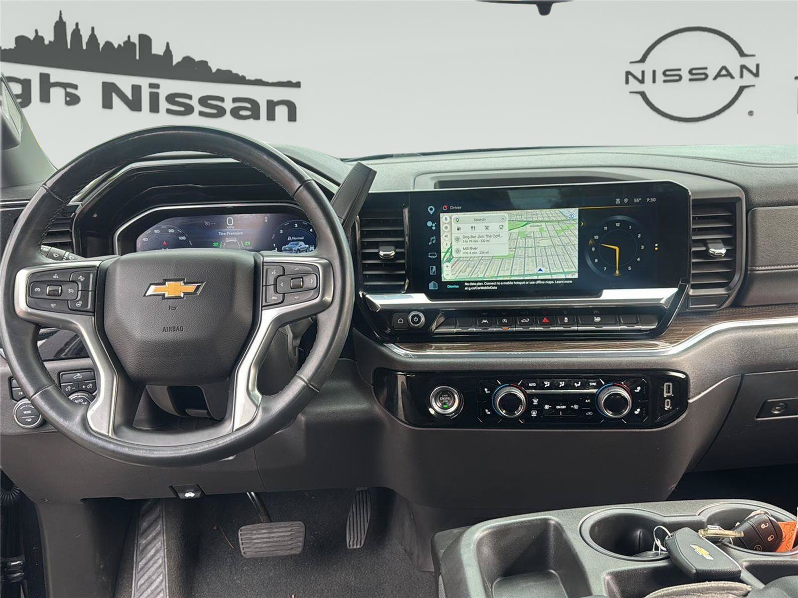 Used 2023 Chevrolet Silverado 1500 LT AWD/4WD image 21