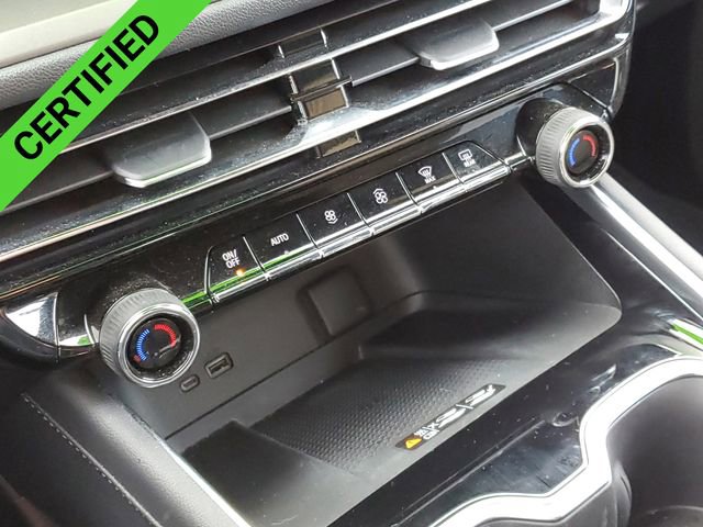 Used 2024 Chevrolet Traverse LT image 18