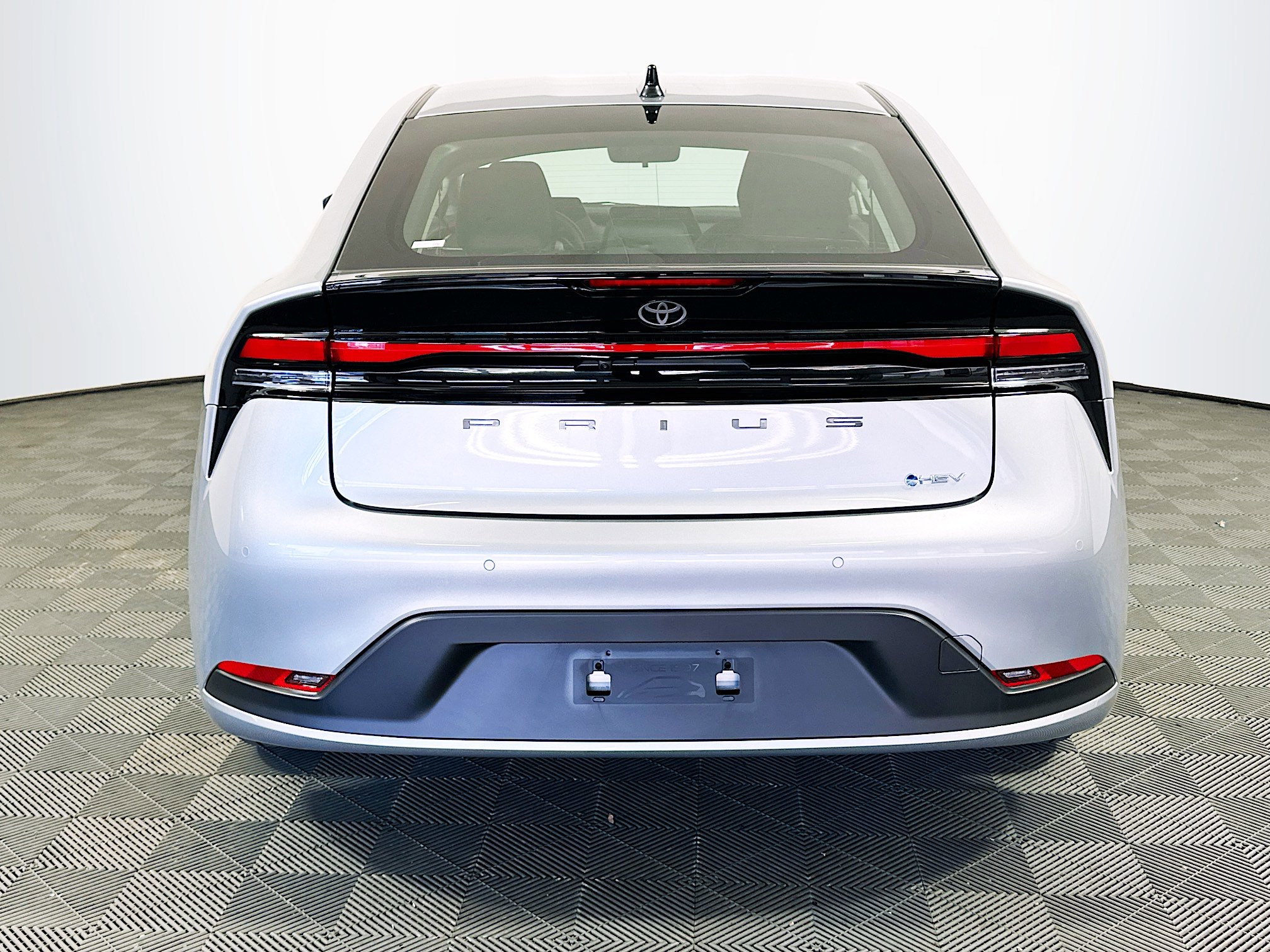 New 2026 Toyota Prius LE image 6