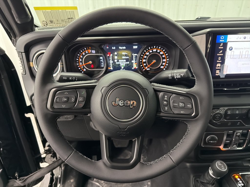 New 2026 Jeep Gladiator Sport AWD/4WD image 15