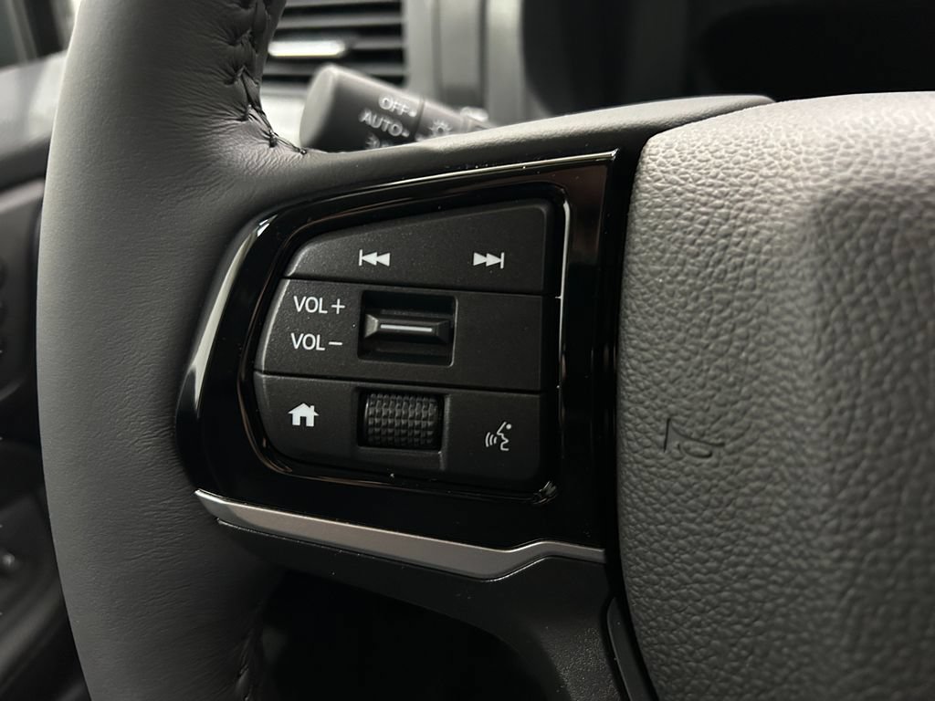 Used 2026 Honda Odyssey EX-L image 12