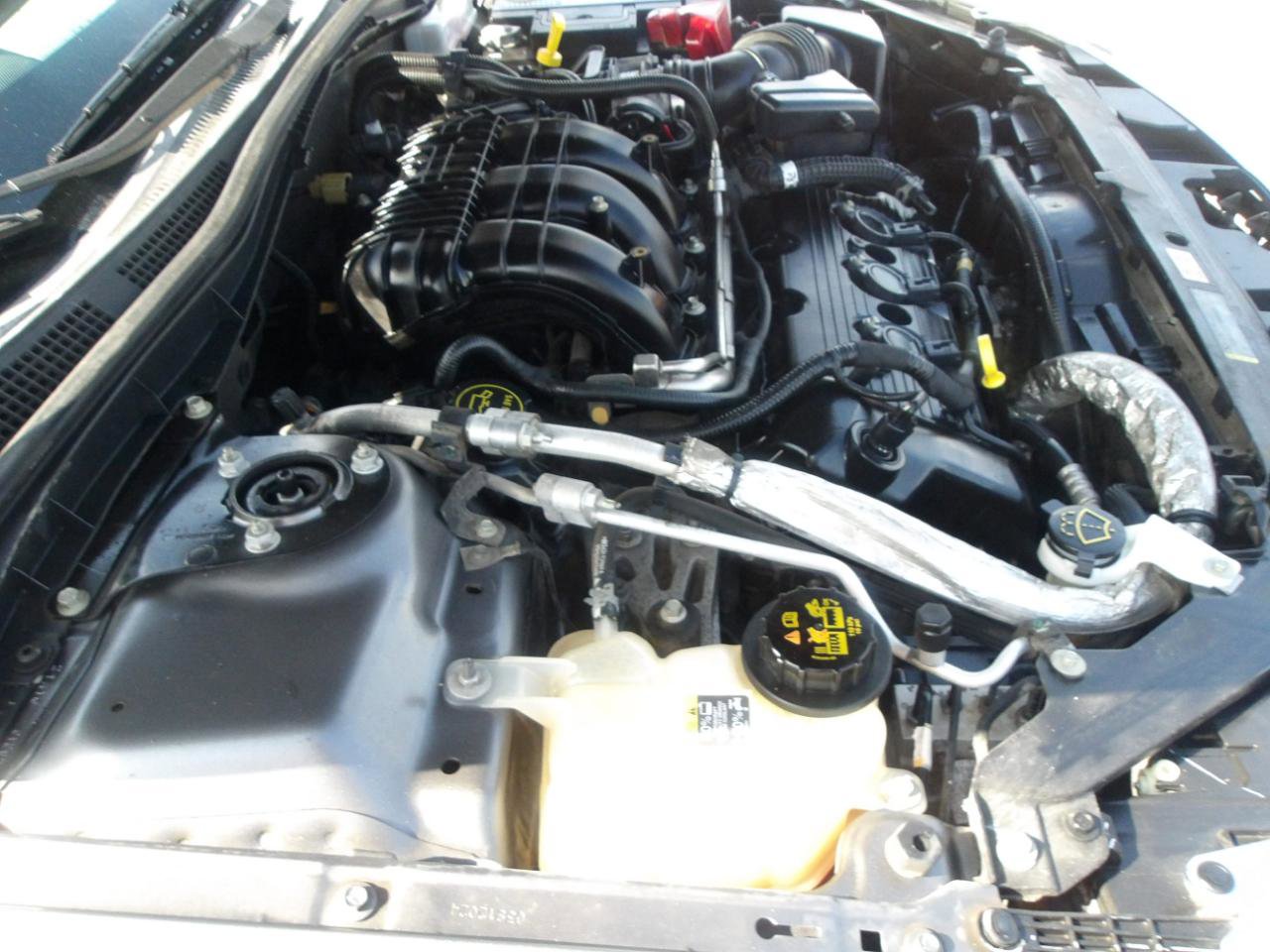 Used 2012 Ford Fusion SE FWD image 24
