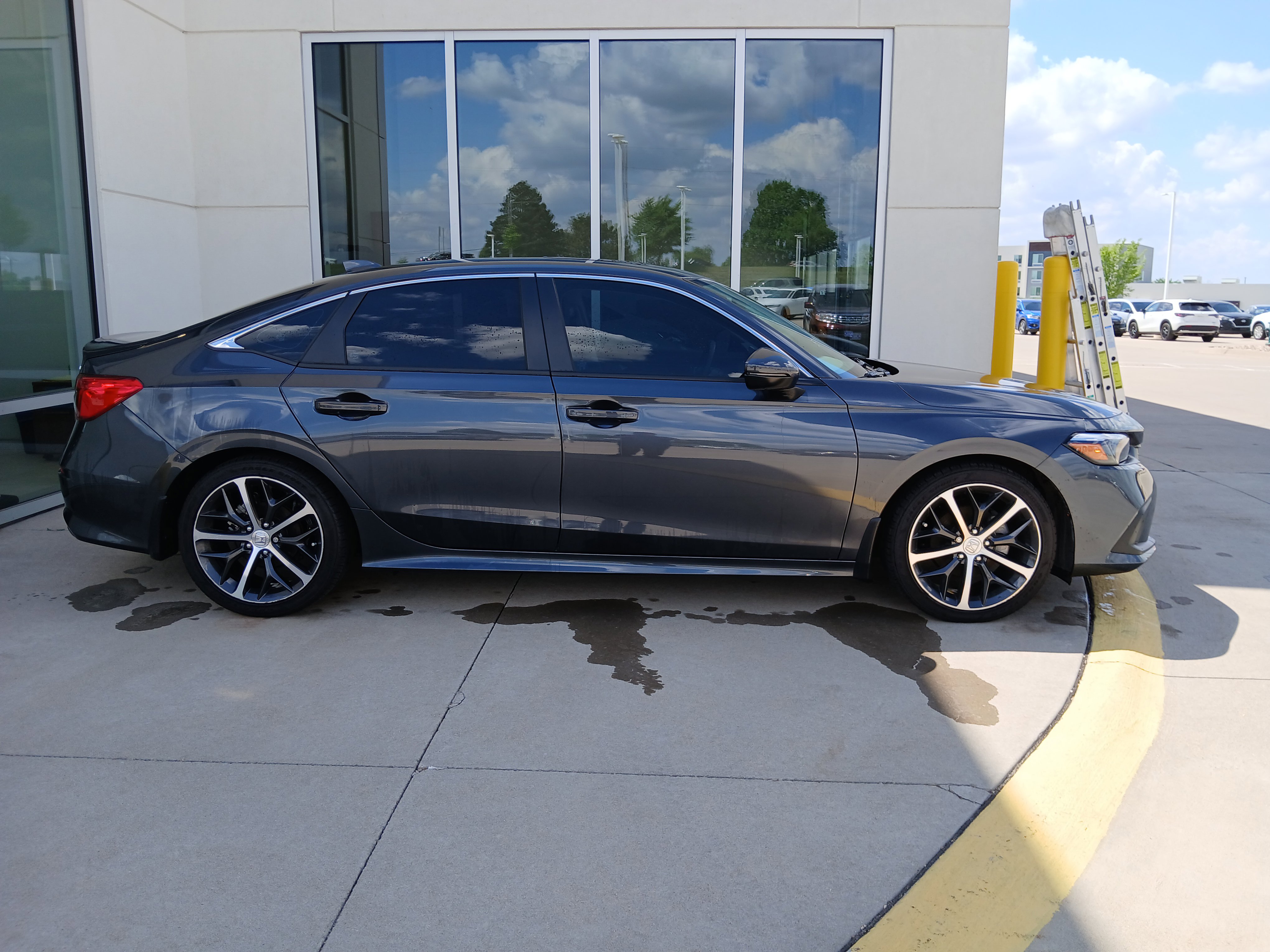 Used 2024 Honda Civic Touring image 6