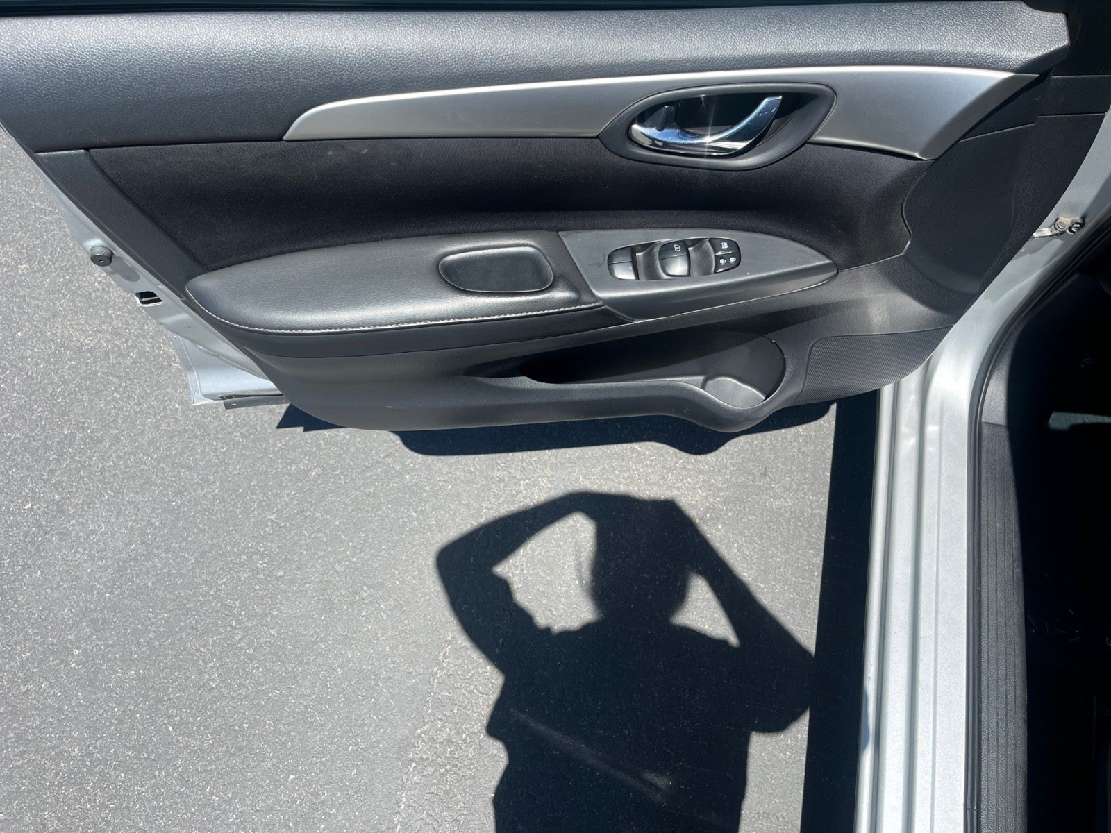 Used 2018 Nissan Sentra S FWD image 9