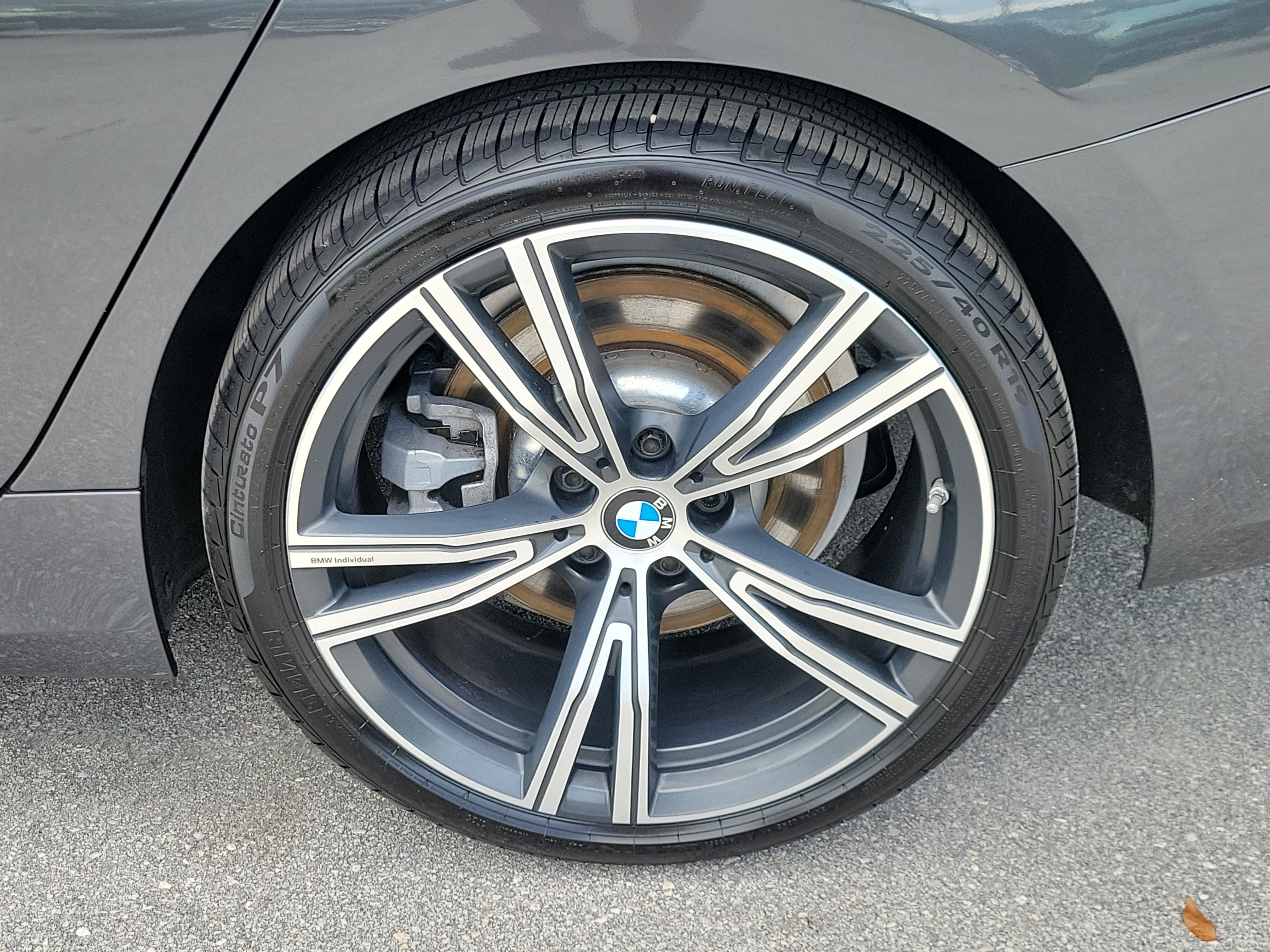 Used 2020 BMW 330i Sedan w/ Convenience Package RWD image 6