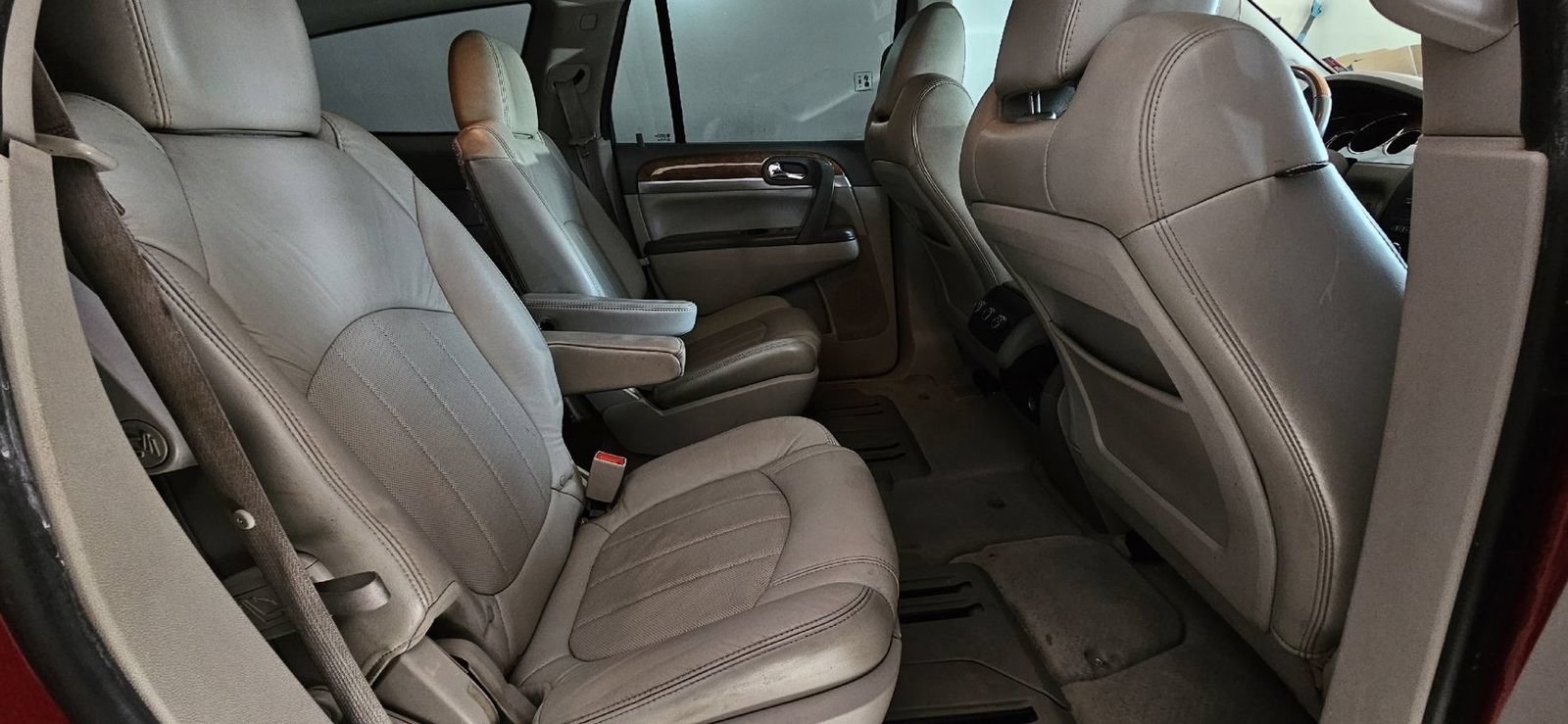 Used 2012 Buick Enclave Leather AWD/4WD image 17