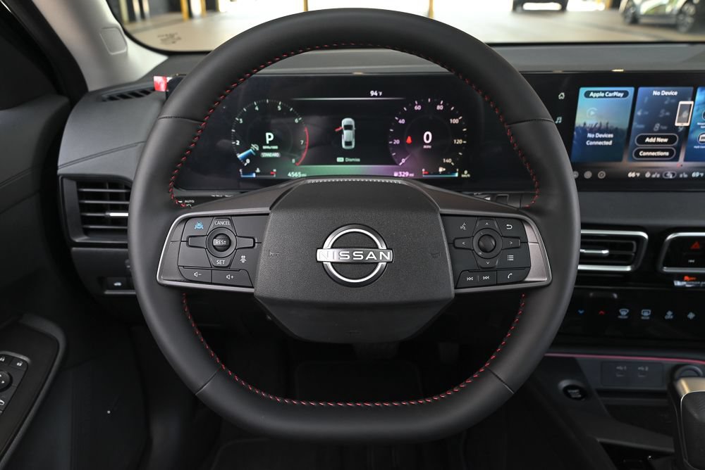 Used 2026 Nissan Sentra SR w/ SR Premium Package FWD image 18