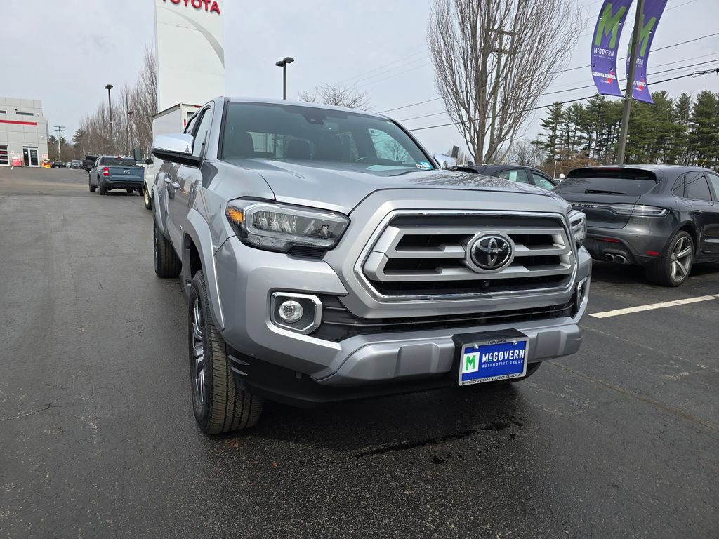 Used 2021 Toyota Tacoma Limited image 10