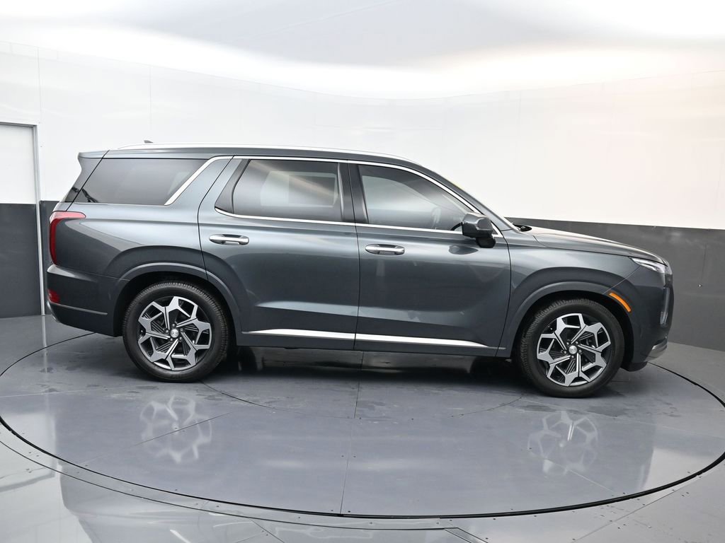 Used 2022 Hyundai Palisade Calligraphy image 3