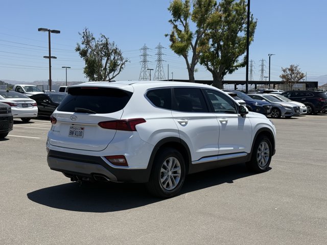 Used 2020 Hyundai Santa Fe SE FWD image 8