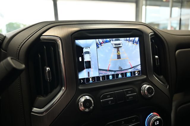 Used 2023 GMC Sierra 2500 Denali AWD/4WD image 22