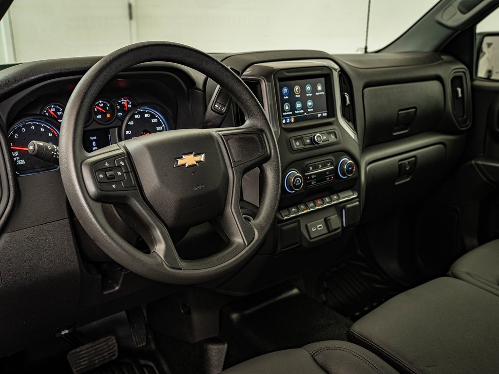 Used 2022 Chevrolet Silverado 1500 W/T w/ WT Value Package image 4
