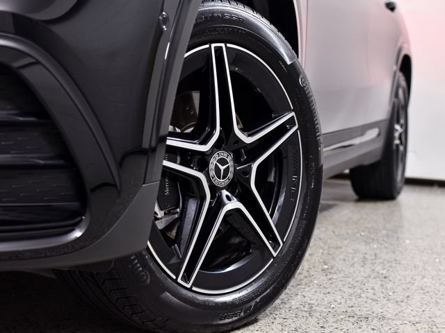 Certified 2024 Mercedes-Benz GLA 250 4MATIC image 9