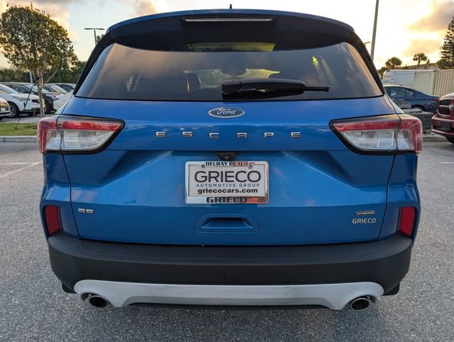 Used 2020 Ford Escape SE Sport image 11