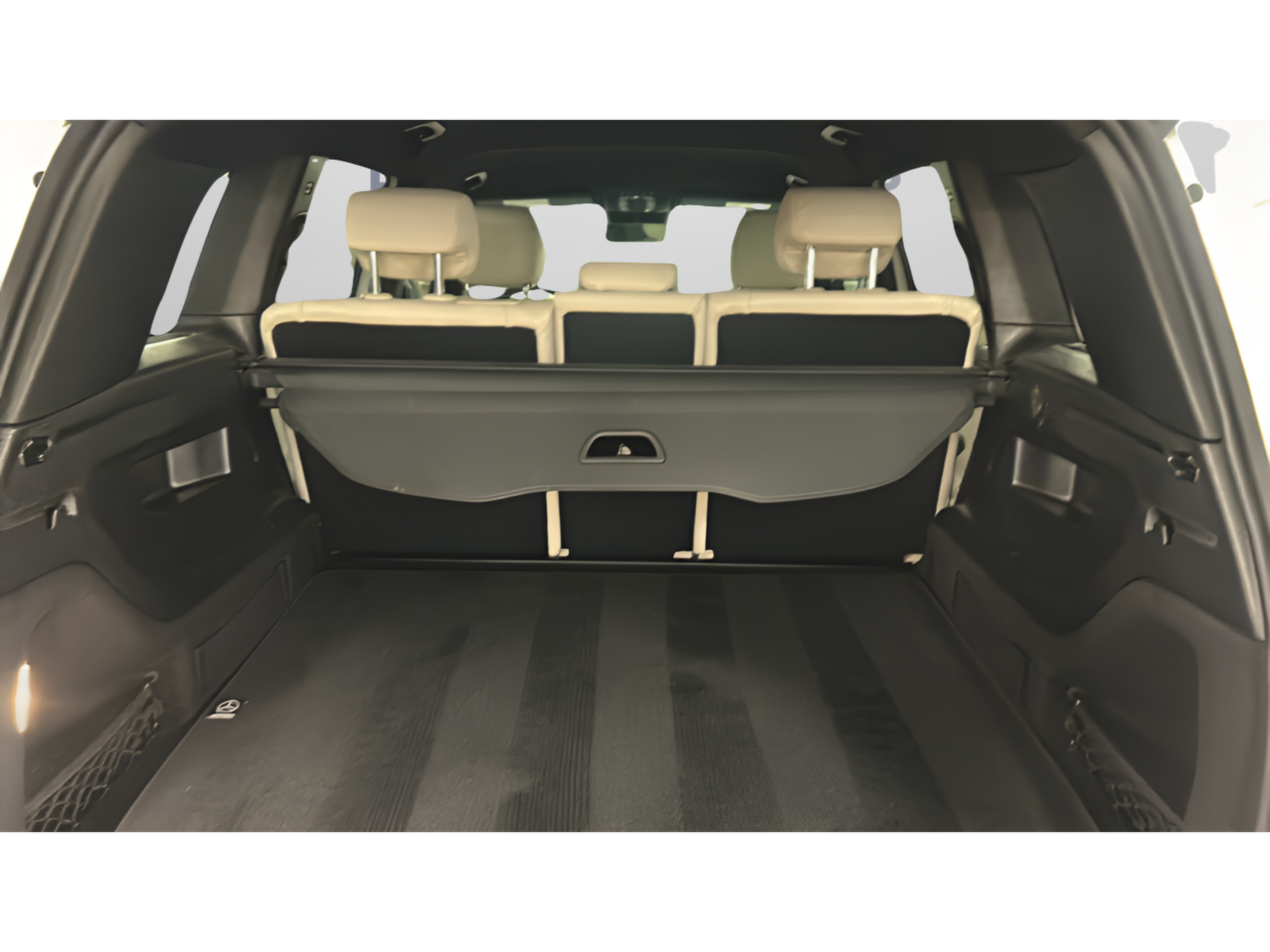 Used 2025 Mercedes-Benz GLB 250 image 31