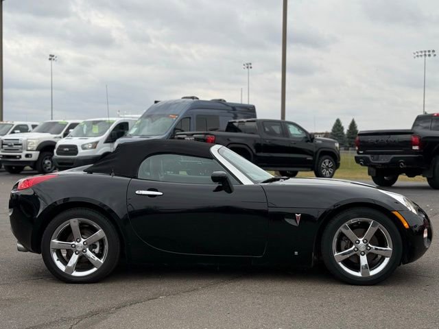 Used 2006 Pontiac Solstice Convertible w/ Premium Package image 28