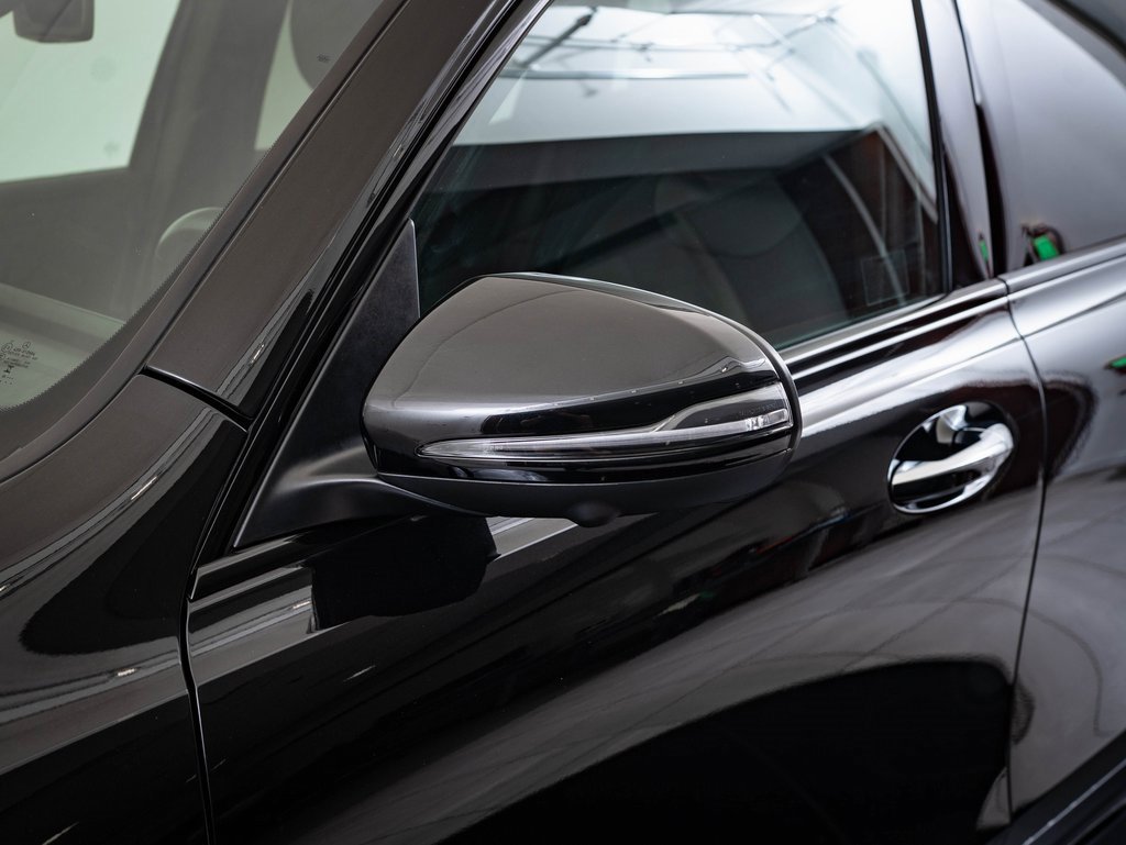 Used 2024 Mercedes-Benz GLB 250 4MATIC image 16