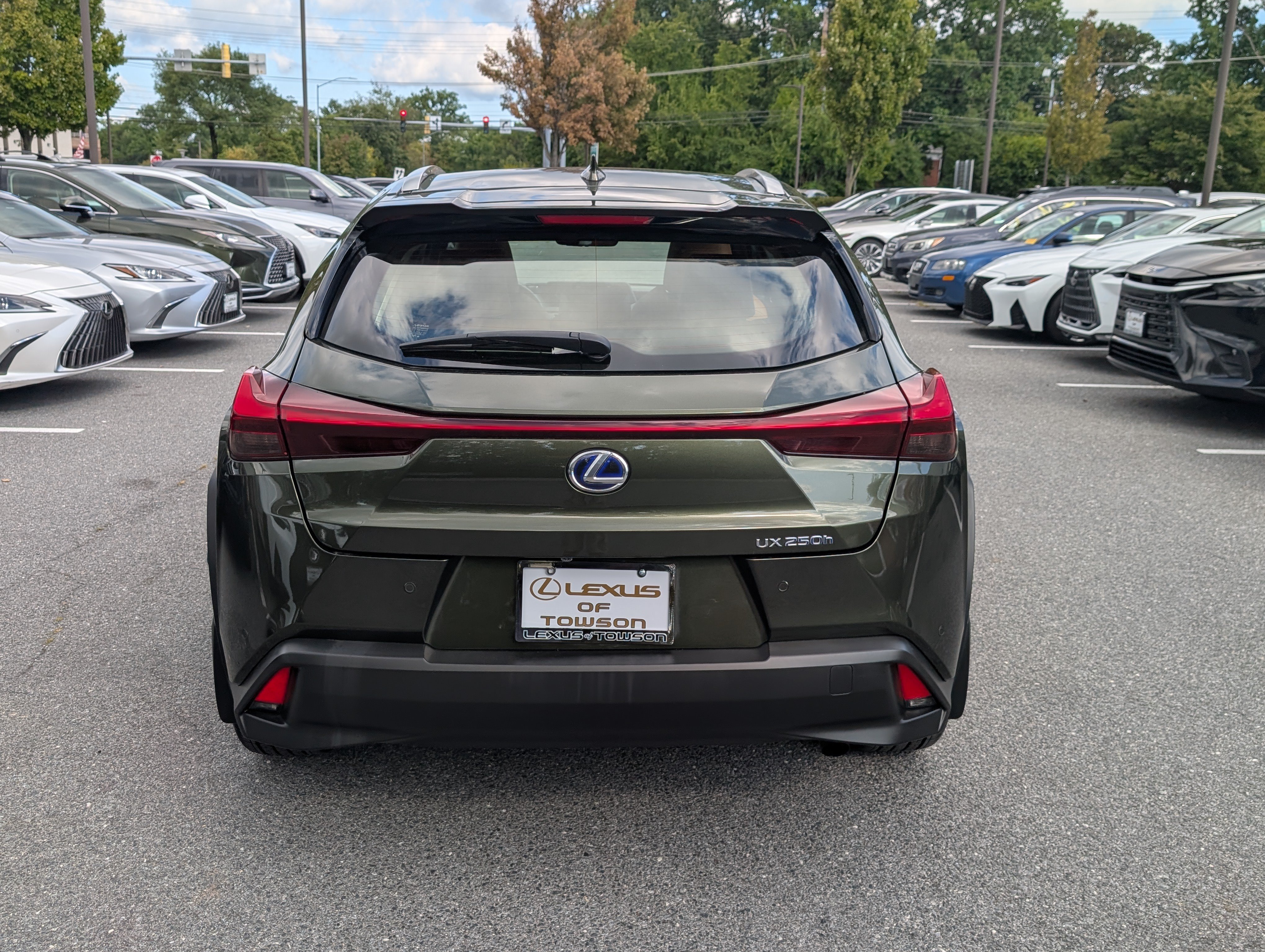 Certified 2021 Lexus UX 250h w/ Premium Package AWD/4WD image 4