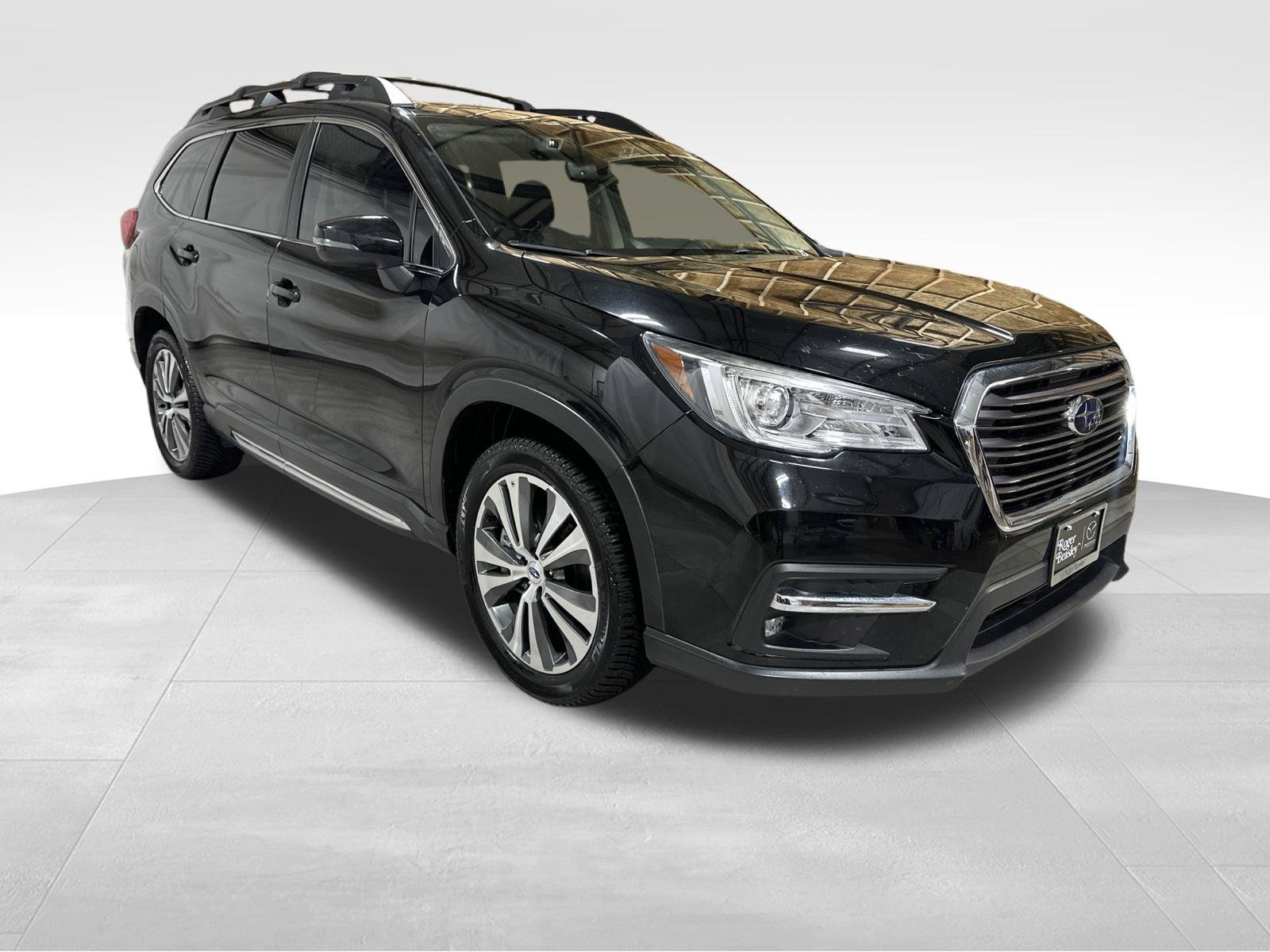 Used 2020 Subaru Ascent Limited w/ Technology Package AWD/4WD image 3