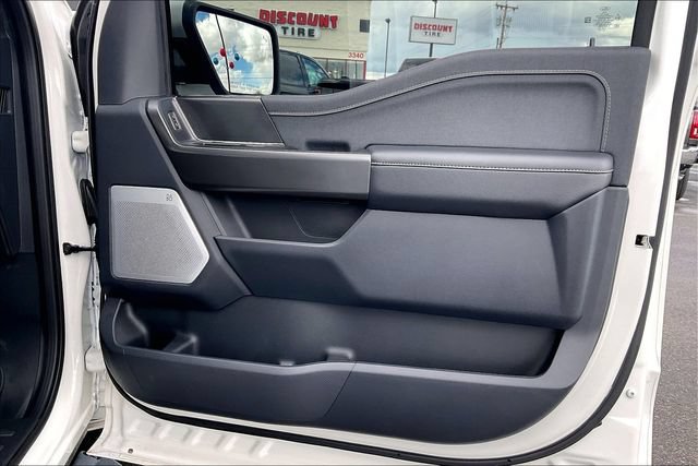 Used 2025 Ford F150 Lariat w/ Equipment Group 502A High image 19