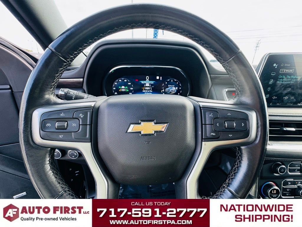Used 2022 Chevrolet Suburban LT image 11