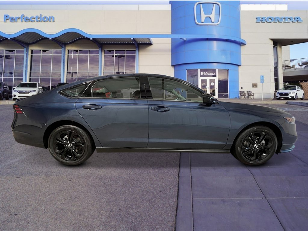 New 2025 Honda Accord SE image 7