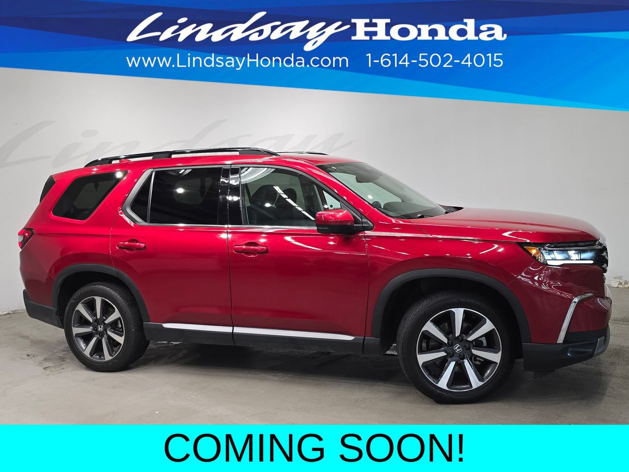 Used 2024 Honda Pilot Touring image 3