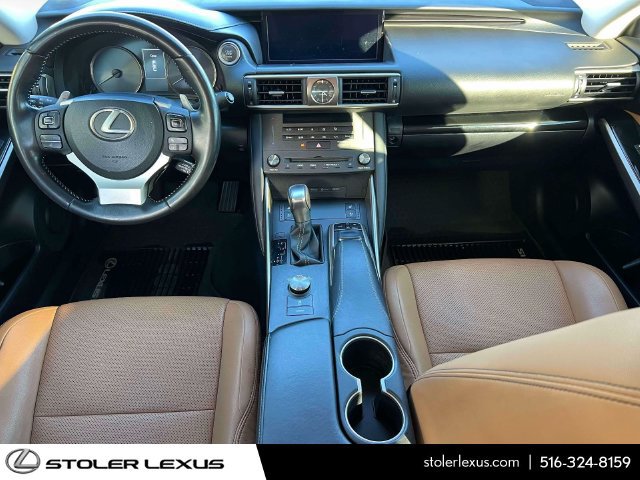 Used 2019 Lexus IS 300 AWD w/ Navigation Package image 15