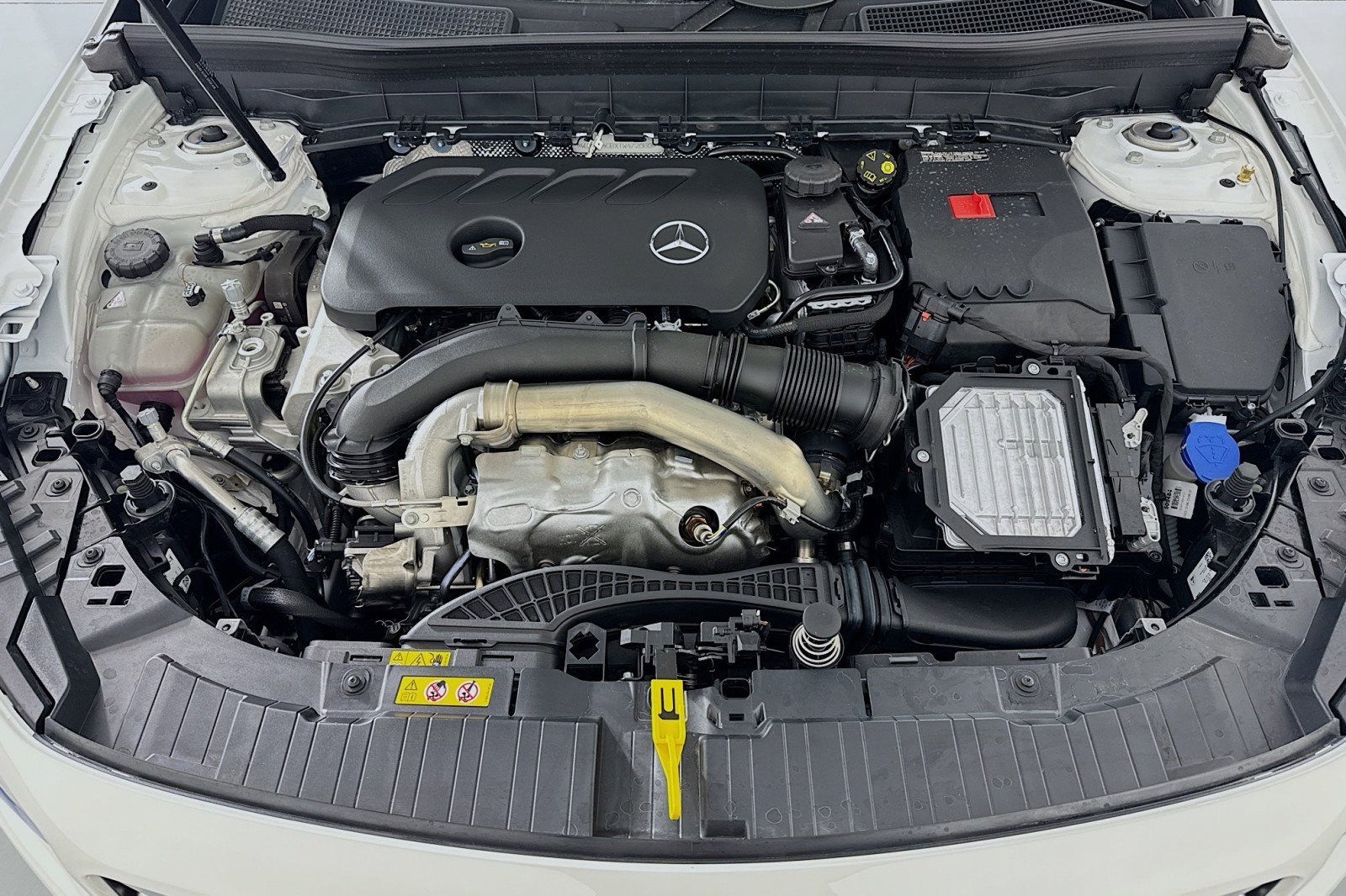 New 2026 Mercedes-Benz GLB 250 image 10