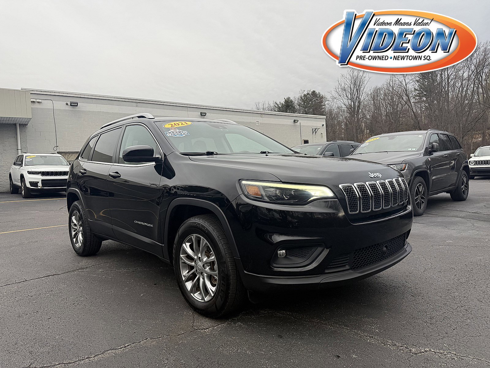 Used 2021 Jeep Cherokee Latitude Lux