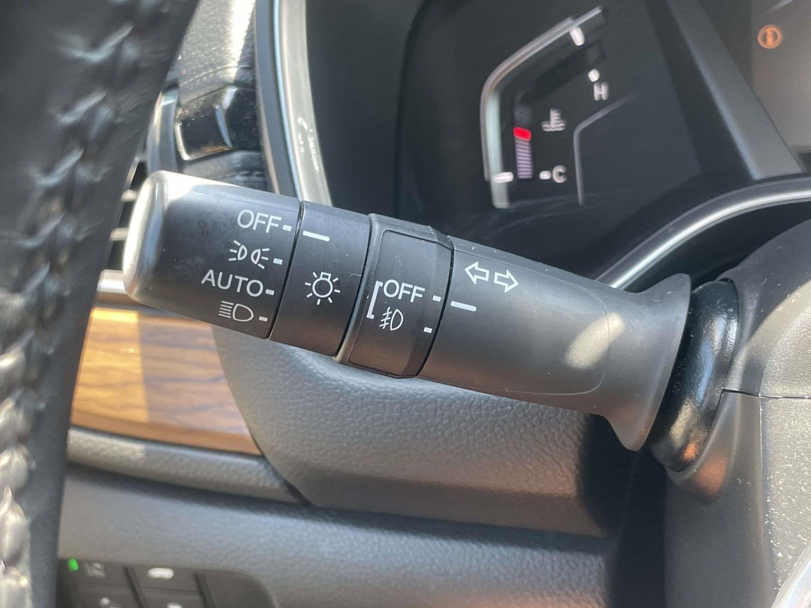 Used 2018 Honda CR-V Touring image 23