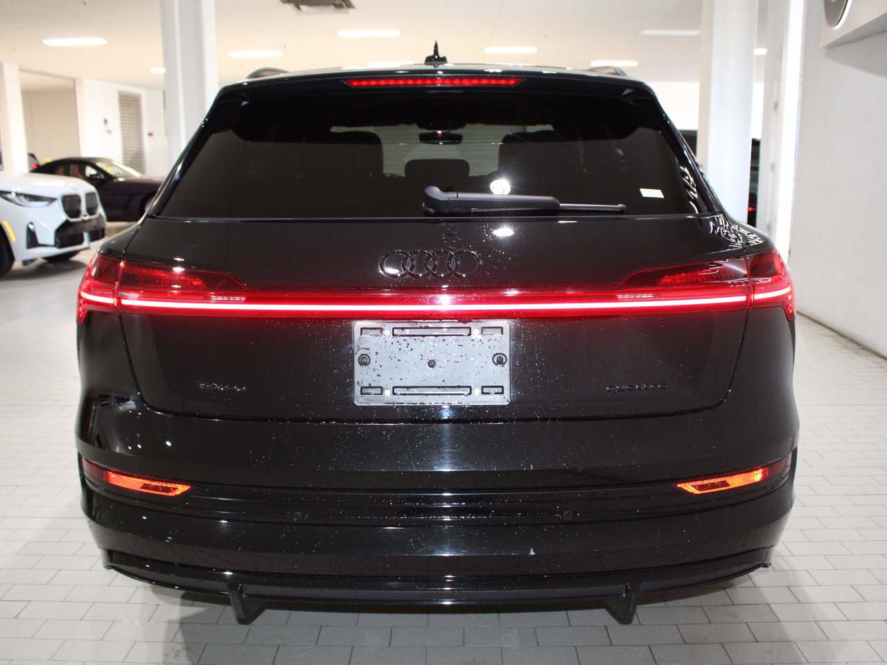 Used 2023 Audi e-tron Chronos AWD/4WD image 6