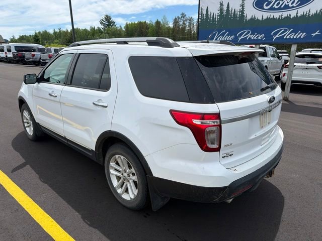 Used 2015 Ford Explorer XLT w/ Equipment Group 202A AWD/4WD image 3