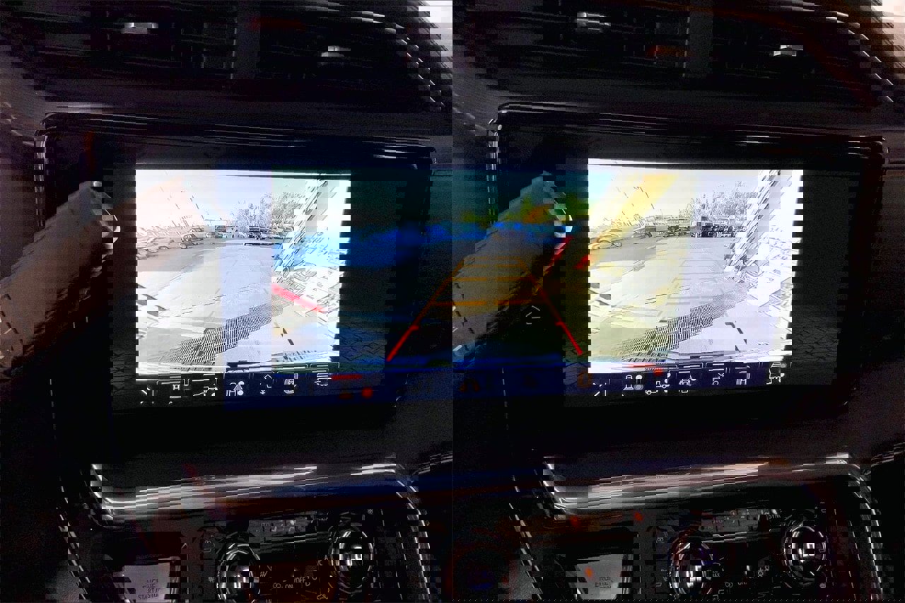 Used 2024 GMC Sierra 3500 Denali Ultimate image 24