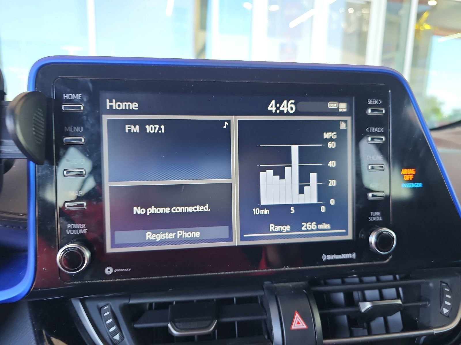 Used 2021 Toyota C-HR XLE FWD image 7