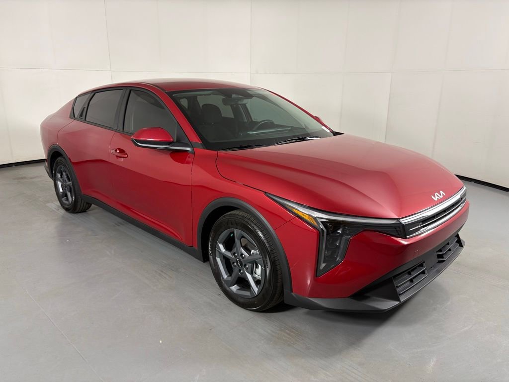 New 2026 Kia K4 FWD image 2
