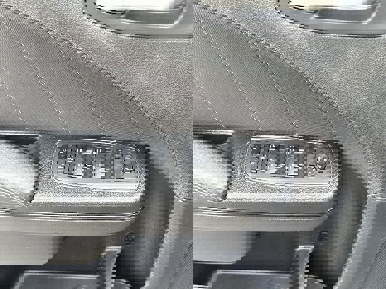 Used 2022 Dodge Charger GT w/ Blacktop Package image 18