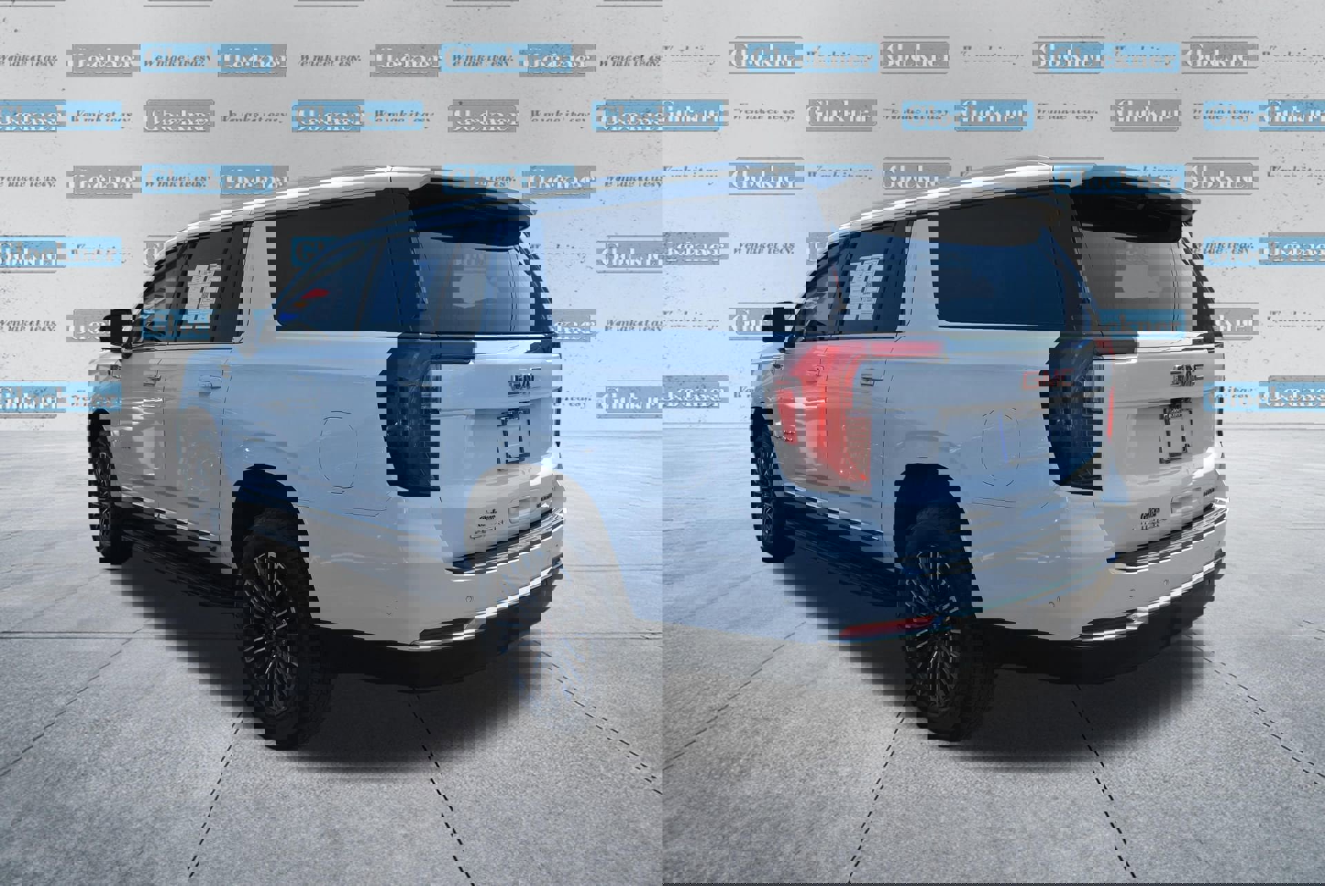 Used 2025 GMC Yukon XL Elevation w/ Elevation Premium Package AWD/4WD image 8