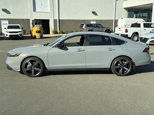 Used 2024 Honda Accord Sport image 10