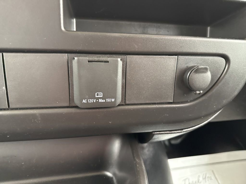 Used 2024 Chevrolet Express 2500 w/ Driver Convenience Package image 31