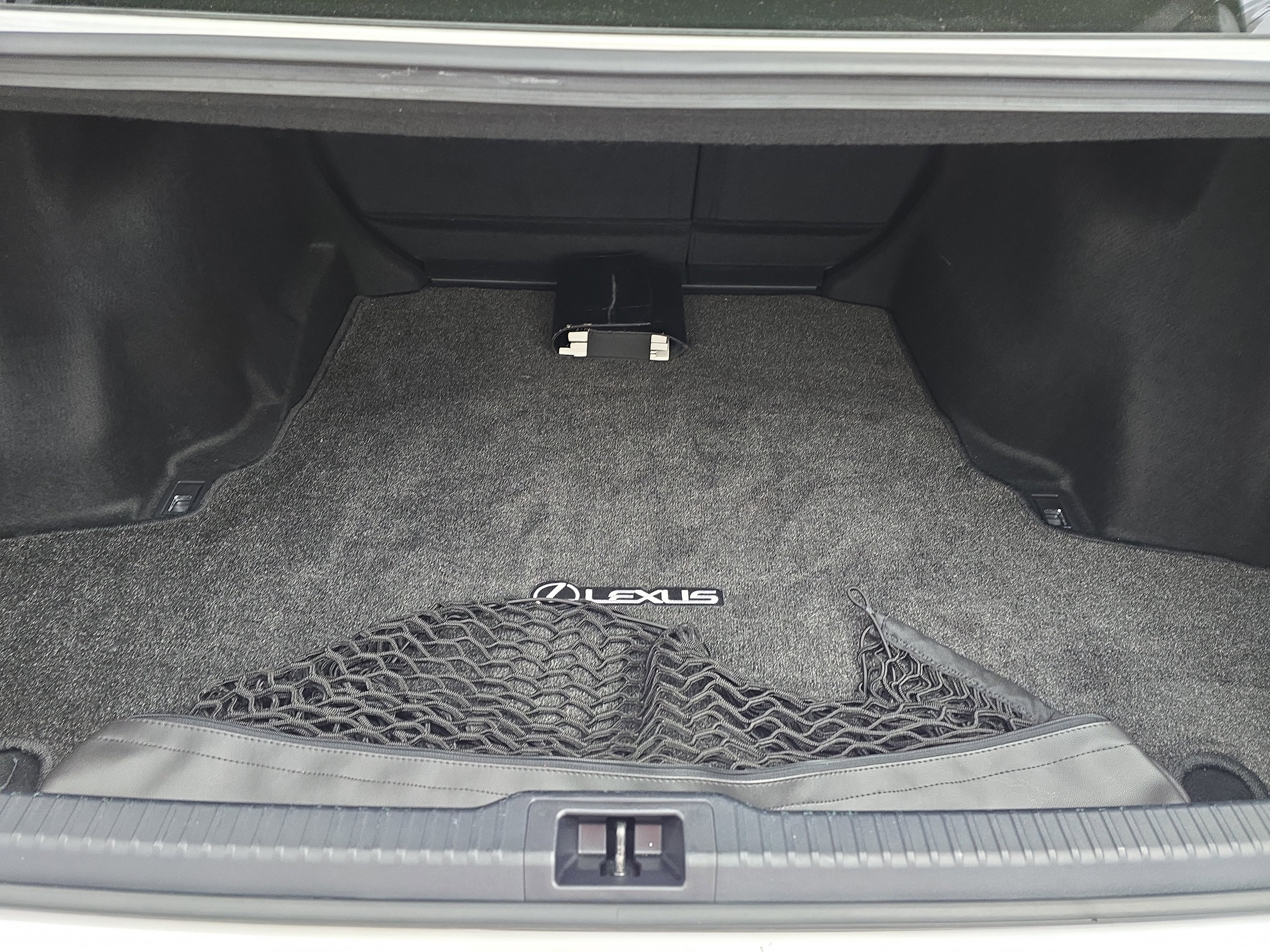 Used 2024 Lexus IS 300 w/ Comfort Package image 12